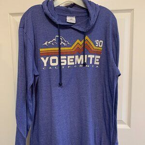 Yosemite L/S Hooded Tee Shirt